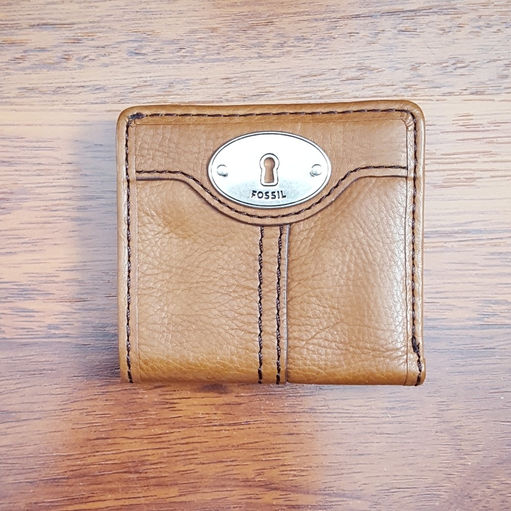 Fossil Compact Leather Wallet